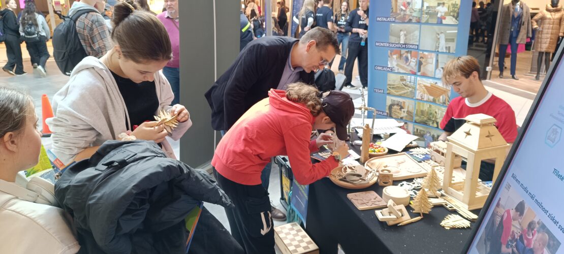 VELETRCH STŘEDNÍCH ŠKOL OC FUTURUM OSTRAVA